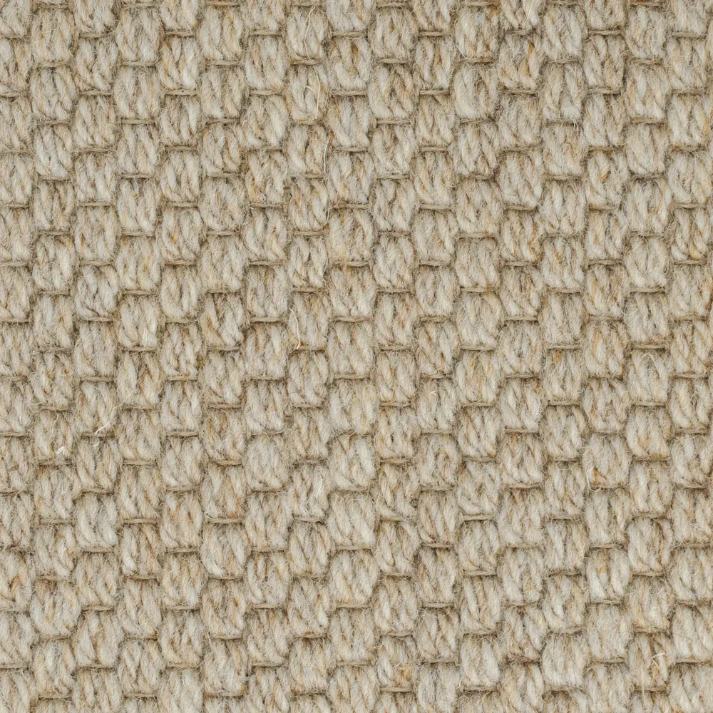 Kjellbergs Lotus Sand 117 vävd matta – slitstark & neutral.se